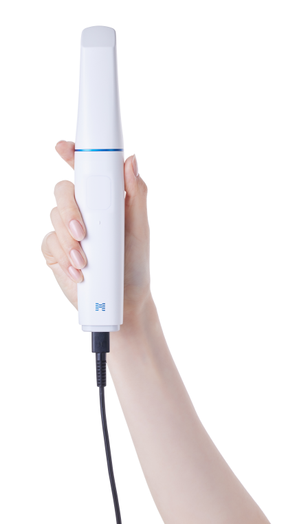 240312_MEDIT_i900_STUJDIO2246-416x761